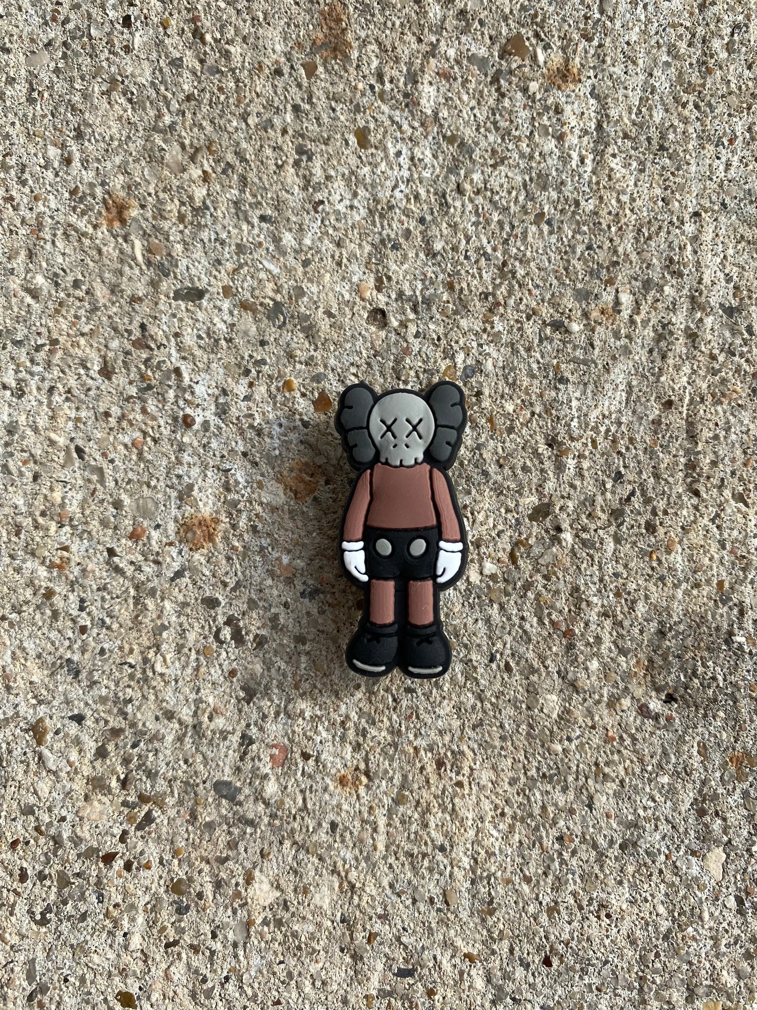 Kaws Art Crocs Shoe Charms Jibbitz Gift 